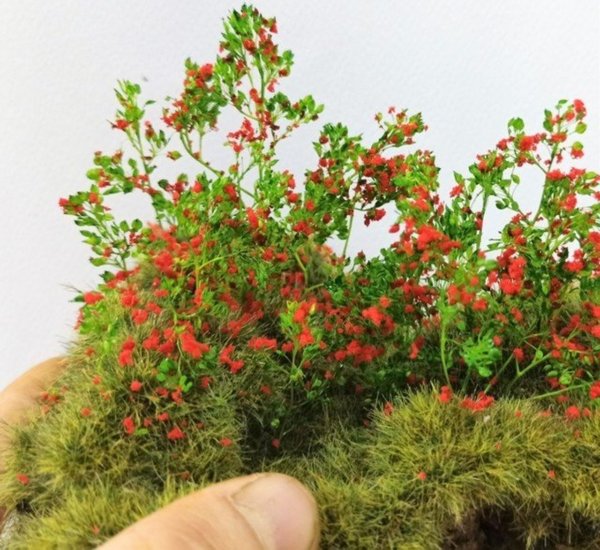Grüner Busch mit roten Blüten für Diorama - DioramaPresepe FM024
