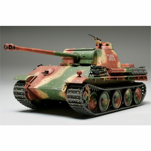 1:48 Dt. Panzer Panther Typ G Tamiya