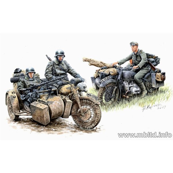 German Motorcycle Troops on the Move, 1:35 / Master Box 3548F