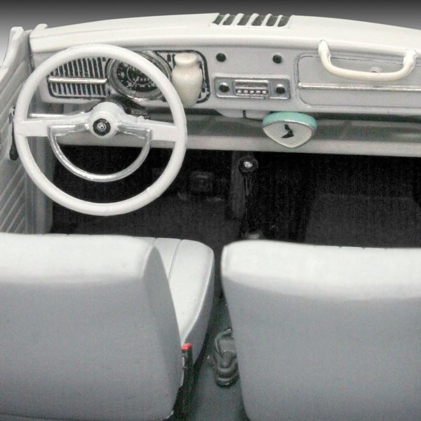 1:24 Volkswagen Beetle Limousine 1968 - Revell 07083