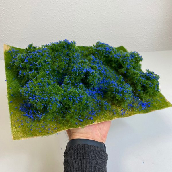 Büsche mit blauen Blüten, große Box - DioramaPresepe FM228